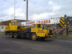20-ton crane hire